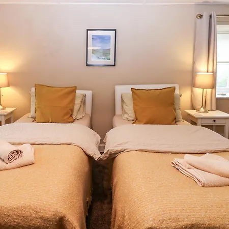 בית נופש Alma House ריצ'מונד