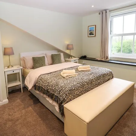 בית נופש Alma House *