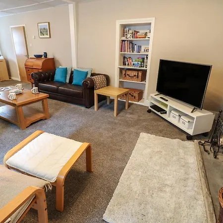 Alma House בית נופש *