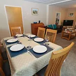 Alma House בית נופש *