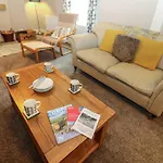 Alma House בית נופש *